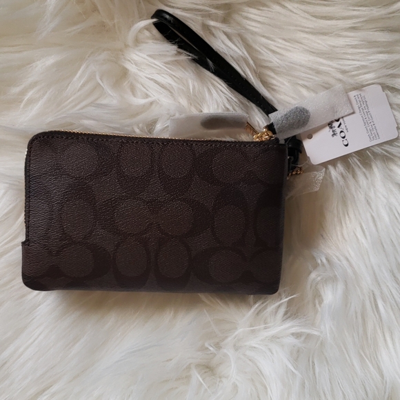 COACH DOUBLE CORNER ZIP WRISTLET - Picture 7 of 8